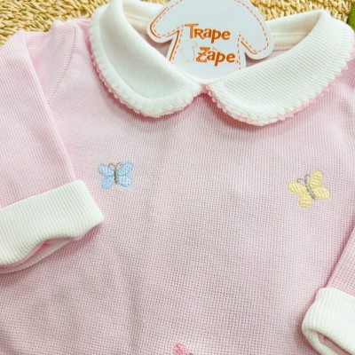  Macacão Tricotil (Tricot 100% Algodão) com Gola e Bordado - Rosa Bebê Borboletas